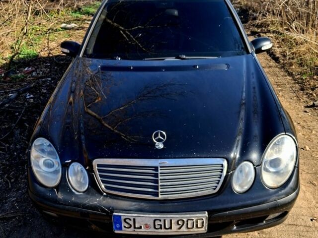 Черный Мерседес 280, объемом двигателя 0 л и пробегом 560 тыс. км за 4100 $, фото 1 на Automoto.ua