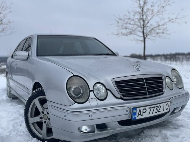 Серый Мерседес 280, объемом двигателя 2.8 л и пробегом 424 тыс. км за 5000 $, фото 1 на Automoto.ua