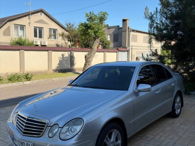 Серый Мерседес 280, объемом двигателя 0 л и пробегом 308 тыс. км за 8200 $, фото 1 на Automoto.ua