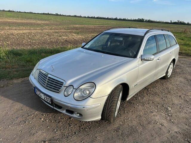 Серый Мерседес 280, объемом двигателя 3.2 л и пробегом 350 тыс. км за 2700 $, фото 1 на Automoto.ua