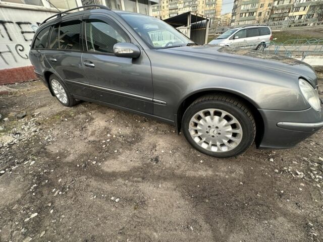 Сірий Мерседес 280, об'ємом двигуна 3 л та пробігом 278 тис. км за 3446 $, фото 1 на Automoto.ua