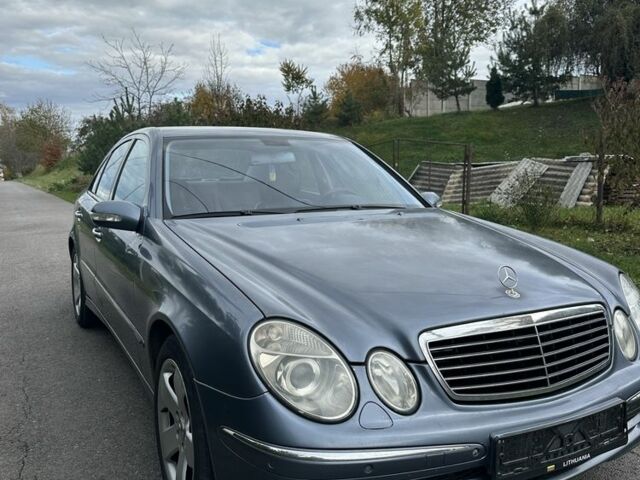 Синий Мерседес 280, объемом двигателя 2.7 л и пробегом 321 тыс. км за 3699 $, фото 1 на Automoto.ua