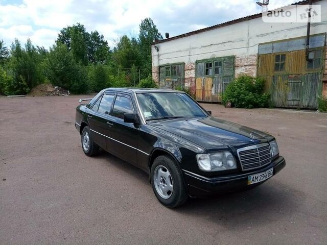 Мерседес 300, объемом двигателя 3 л и пробегом 50 тыс. км за 4300 $, фото 1 на Automoto.ua