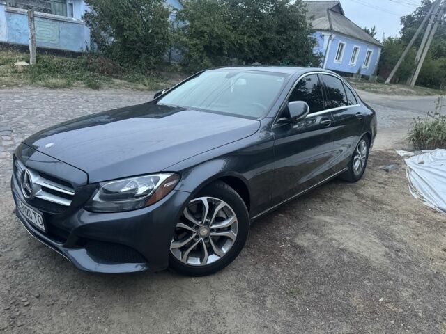 Серый Мерседес 300, объемом двигателя 2 л и пробегом 194 тыс. км за 15500 $, фото 1 на Automoto.ua