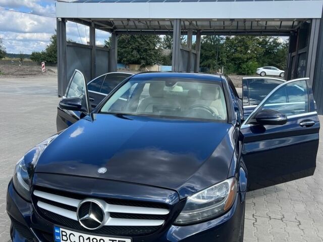 Синій Мерседес 300, об'ємом двигуна 2 л та пробігом 185 тис. км за 20000 $, фото 1 на Automoto.ua