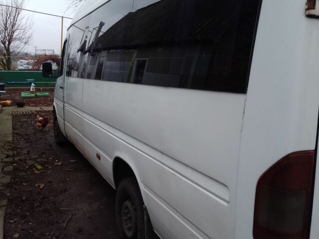 Белый Мерседес 320, объемом двигателя 2.9 л и пробегом 1000 тыс. км за 8000 $, фото 1 на Automoto.ua