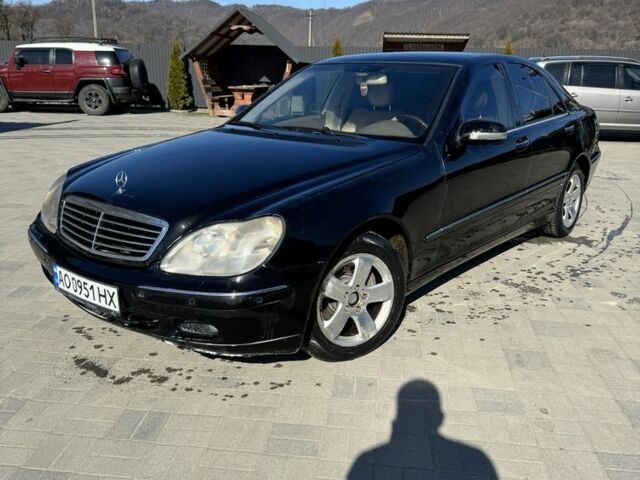 Черный Мерседес 320, объемом двигателя 3.2 л и пробегом 360 тыс. км за 3200 $, фото 1 на Automoto.ua