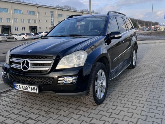 Чорний Мерседес 320, об'ємом двигуна 3 л та пробігом 380 тис. км за 15000 $, фото 1 на Automoto.ua