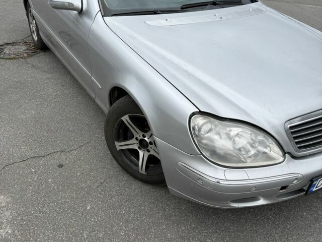 Сірий Мерседес 320, об'ємом двигуна 3.2 л та пробігом 530 тис. км за 3250 $, фото 1 на Automoto.ua