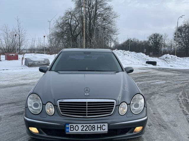 Серый Мерседес 320, объемом двигателя 3.2 л и пробегом 380 тыс. км за 5000 $, фото 1 на Automoto.ua