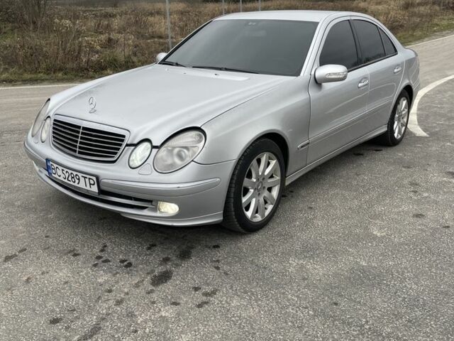 Сірий Мерседес 320, об'ємом двигуна 3.2 л та пробігом 429 тис. км за 6500 $, фото 1 на Automoto.ua