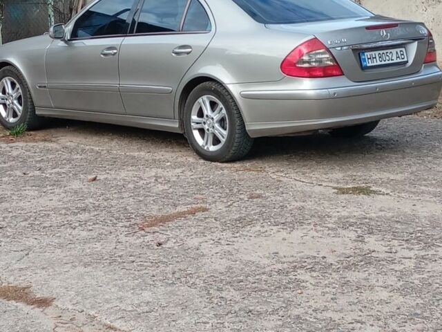 Серый Мерседес 320, объемом двигателя 3 л и пробегом 340 тыс. км за 8500 $, фото 1 на Automoto.ua