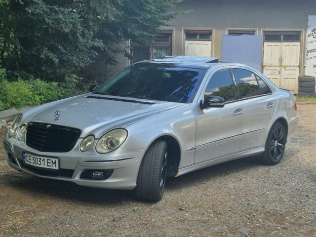 Серый Мерседес 320, объемом двигателя 3 л и пробегом 337 тыс. км за 9848 $, фото 1 на Automoto.ua