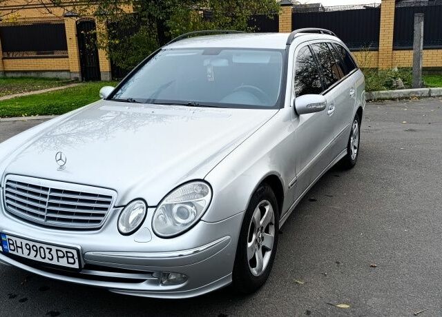 Сірий Мерседес 320, об'ємом двигуна 3.2 л та пробігом 411 тис. км за 6500 $, фото 1 на Automoto.ua