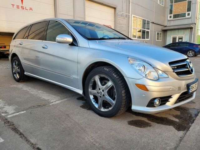 Сірий Мерседес 320, об'ємом двигуна 3 л та пробігом 307 тис. км за 9500 $, фото 1 на Automoto.ua