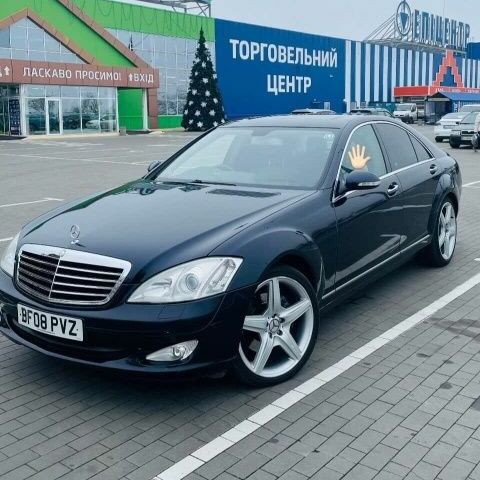 Синий Мерседес 320, объемом двигателя 3 л и пробегом 200 тыс. км за 6700 $, фото 1 на Automoto.ua