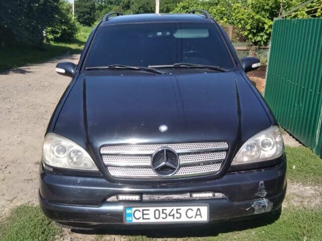 Синій Мерседес 320, об'ємом двигуна 3.2 л та пробігом 300 тис. км за 4500 $, фото 1 на Automoto.ua