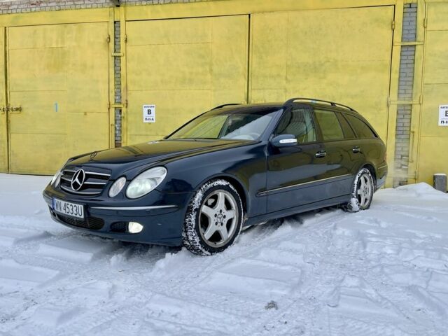 Синій Мерседес 320, об'ємом двигуна 3.2 л та пробігом 329 тис. км за 4700 $, фото 1 на Automoto.ua