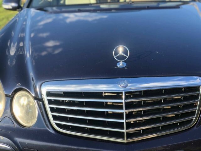 Синій Мерседес 320, об'ємом двигуна 3 л та пробігом 1 тис. км за 8500 $, фото 1 на Automoto.ua
