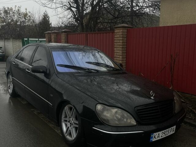 Черный Мерседес 500, объемом двигателя 5 л и пробегом 555 тыс. км за 4000 $, фото 1 на Automoto.ua