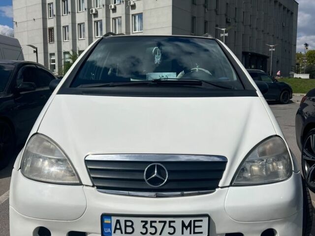 Білий Мерседес А клас, об'ємом двигуна 1.4 л та пробігом 192 тис. км за 3000 $, фото 1 на Automoto.ua
