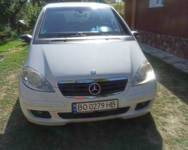 Білий Мерседес А клас, об'ємом двигуна 1.6 л та пробігом 251 тис. км за 5850 $, фото 1 на Automoto.ua
