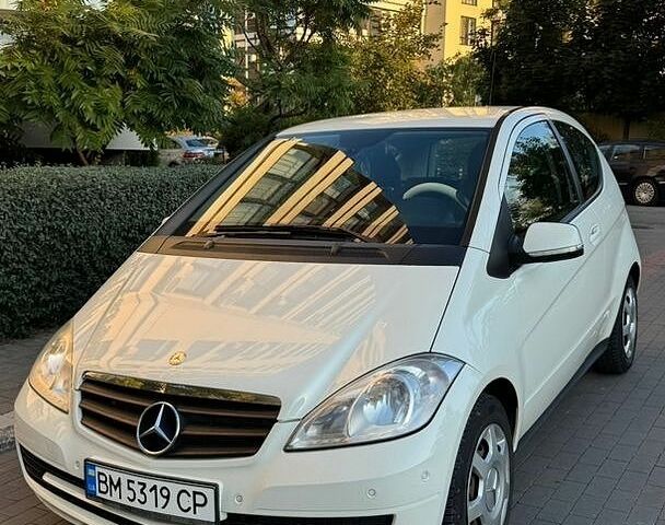 Білий Мерседес А клас, об'ємом двигуна 1.5 л та пробігом 211 тис. км за 4100 $, фото 1 на Automoto.ua