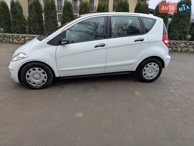 Белый Мерседес А класс, объемом двигателя 1.5 л и пробегом 253 тыс. км за 5800 $, фото 1 на Automoto.ua