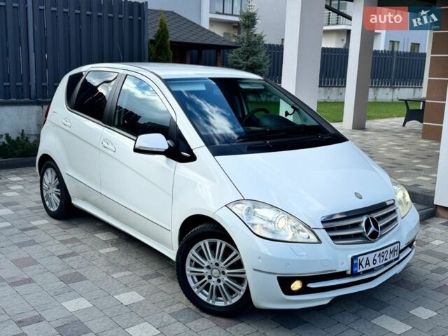 Білий Мерседес А клас, об'ємом двигуна 1.7 л та пробігом 86 тис. км за 7550 $, фото 1 на Automoto.ua