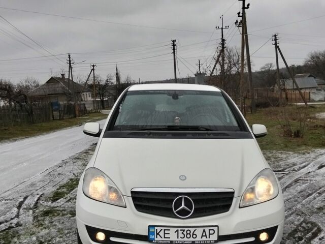 Белый Мерседес А класс, объемом двигателя 1.5 л и пробегом 250 тыс. км за 4600 $, фото 1 на Automoto.ua
