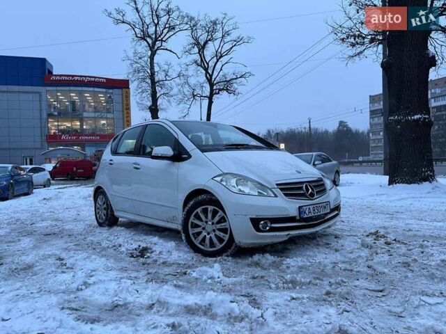 Білий Мерседес А клас, об'ємом двигуна 1.7 л та пробігом 176 тис. км за 5899 $, фото 1 на Automoto.ua