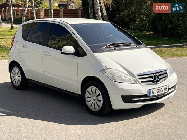 Білий Мерседес А клас, об'ємом двигуна 1.7 л та пробігом 98 тис. км за 7700 $, фото 1 на Automoto.ua