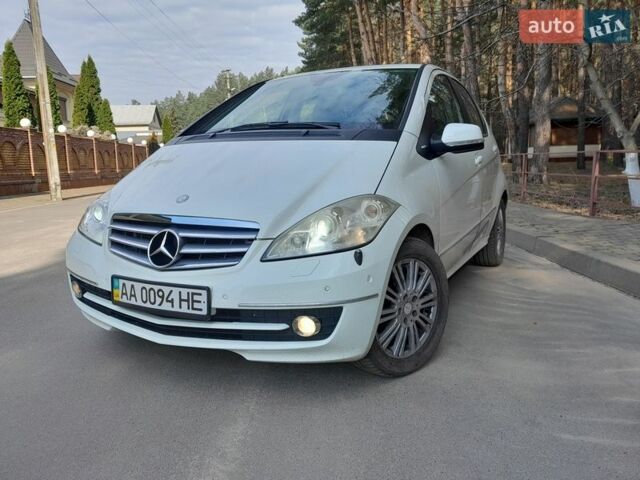 Білий Мерседес А клас, об'ємом двигуна 1.7 л та пробігом 75 тис. км за 7999 $, фото 1 на Automoto.ua