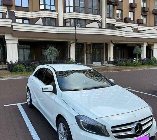 Белый Мерседес А класс, объемом двигателя 1.8 л и пробегом 194 тыс. км за 14800 $, фото 1 на Automoto.ua