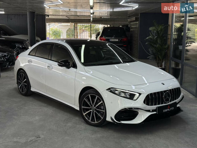 Мерседес А класс 2018 в Одессе на Automoto.ua Белый Мерседес А класс, объемом двигателя 1.99 л и пробегом 32 тыс. км за 33000 $, фото 1 на Automoto.ua