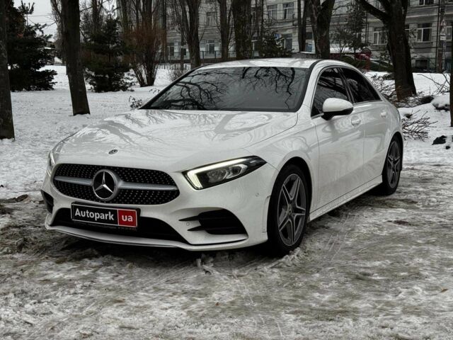 Білий Мерседес А клас, об'ємом двигуна 1.4 л та пробігом 18 тис. км за 24990 $, фото 1 на Automoto.ua
