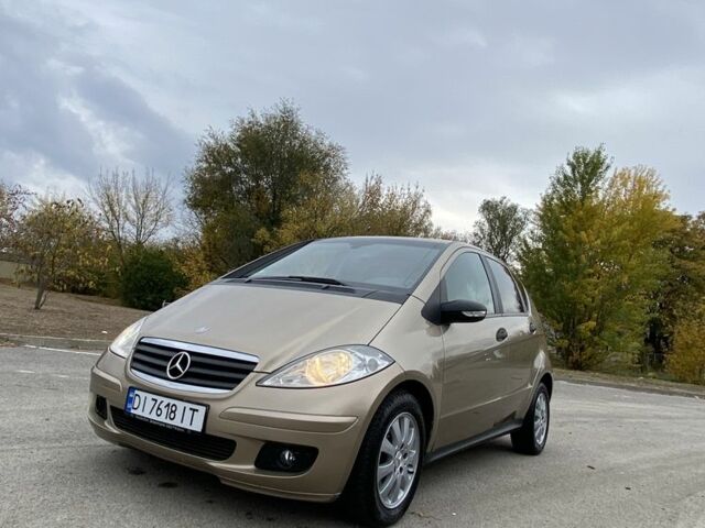 Мерседес А клас 2005 у Дніпро (Дніпропетровську) на Automoto.ua Бежевий Мерседес А клас, об'ємом двигуна 1.7 л та пробігом 119 тис. км за 6000 $, фото 1 на Automoto.ua