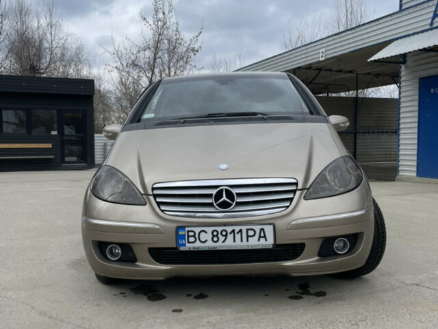 Бежевий Мерседес А клас, об'ємом двигуна 1.99 л та пробігом 288 тис. км за 4800 $, фото 1 на Automoto.ua