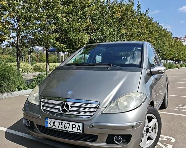 Бежевый Мерседес А класс, объемом двигателя 2.04 л и пробегом 230 тыс. км за 5600 $, фото 1 на Automoto.ua