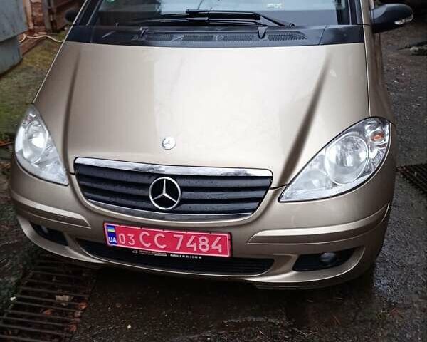 Бежевый Мерседес А класс, объемом двигателя 1.5 л и пробегом 198 тыс. км за 5500 $, фото 1 на Automoto.ua