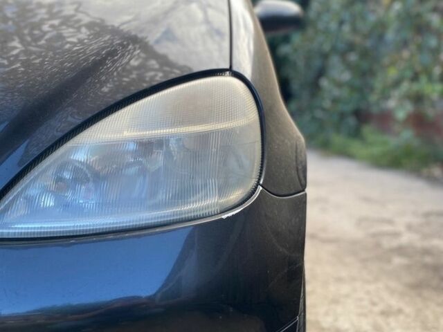 Черный Мерседес А класс, объемом двигателя 1.6 л и пробегом 285 тыс. км за 2999 $, фото 1 на Automoto.ua