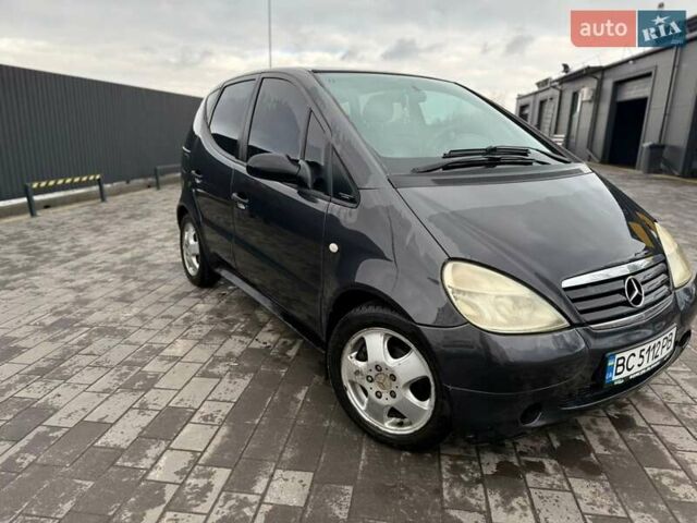 Черный Мерседес А класс, объемом двигателя 1.69 л и пробегом 255 тыс. км за 2600 $, фото 1 на Automoto.ua