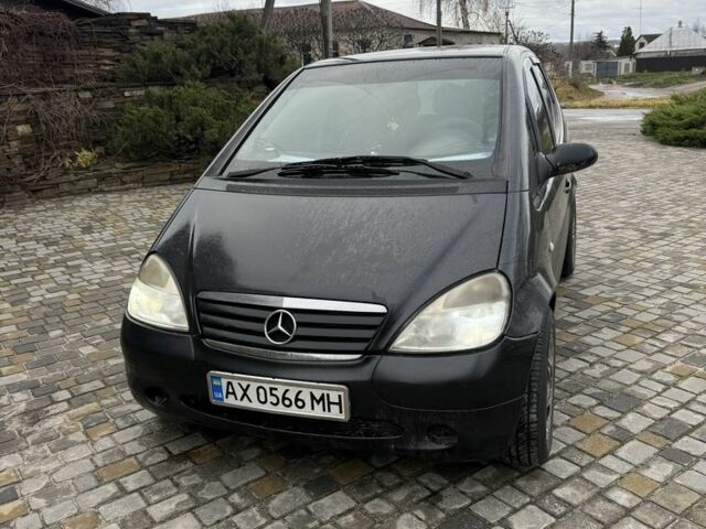 Черный Мерседес А класс, объемом двигателя 1.7 л и пробегом 240 тыс. км за 3500 $, фото 1 на Automoto.ua