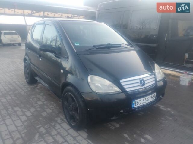 Черный Мерседес А класс, объемом двигателя 2 л и пробегом 180 тыс. км за 2950 $, фото 1 на Automoto.ua