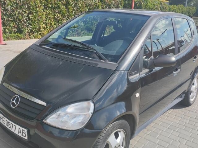 Черный Мерседес А класс, объемом двигателя 1.4 л и пробегом 212 тыс. км за 3200 $, фото 1 на Automoto.ua