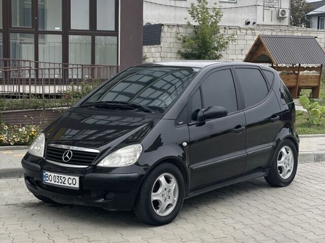 Черный Мерседес А класс, объемом двигателя 1.7 л и пробегом 347 тыс. км за 3150 $, фото 1 на Automoto.ua