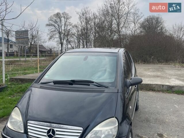 Черный Мерседес А класс, объемом двигателя 1.7 л и пробегом 268 тыс. км за 4000 $, фото 1 на Automoto.ua