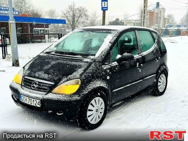 Черный Мерседес А класс, объемом двигателя 1.7 л и пробегом 240 тыс. км за 2350 $, фото 1 на Automoto.ua