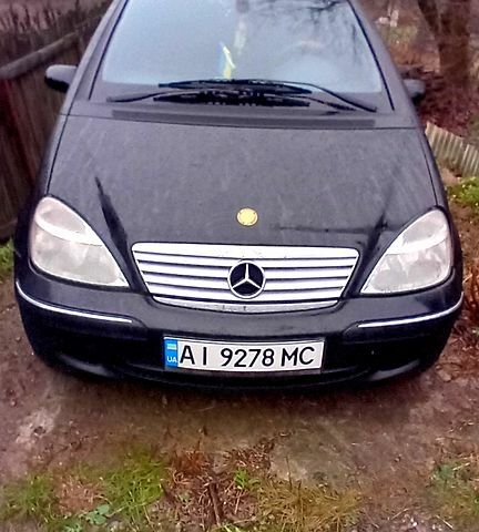 Черный Мерседес А класс, объемом двигателя 1.9 л и пробегом 25 тыс. км за 2000 $, фото 1 на Automoto.ua