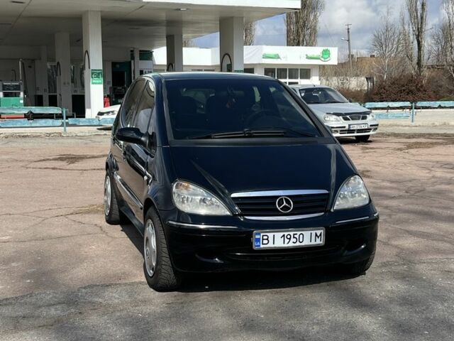 Черный Мерседес А класс, объемом двигателя 1.9 л и пробегом 210 тыс. км за 2999 $, фото 1 на Automoto.ua